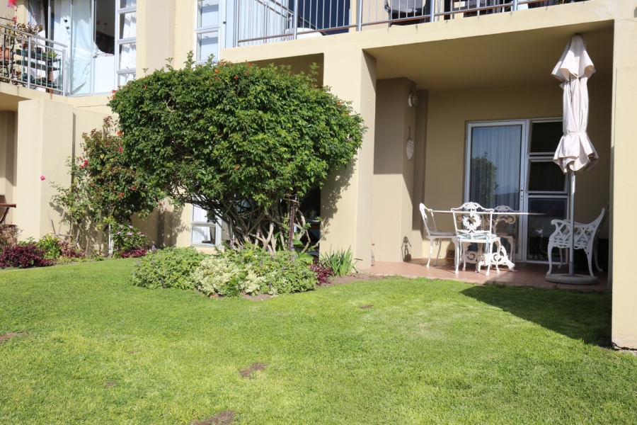 2 Bedroom Property for Sale in Goose Valley Western Cape